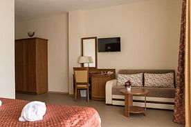 Двухместный номер Comfort двуспальная кровать, Гостиничный комплекс Любим, Ярославль
