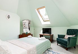 4-мест. мансардный, Отель Grand Crystal Group, Кудепста