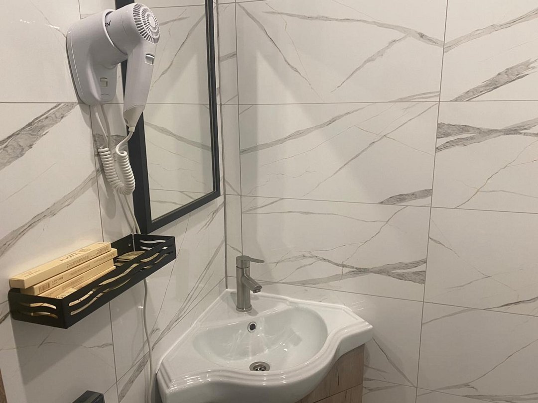 Комфорт 3-мест 2-комнатный (семейный люкс)