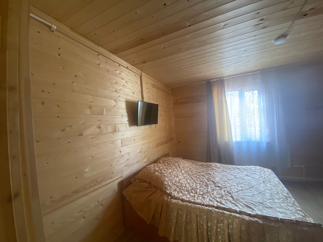 Коттедж 4-местный 1-комнатный №7