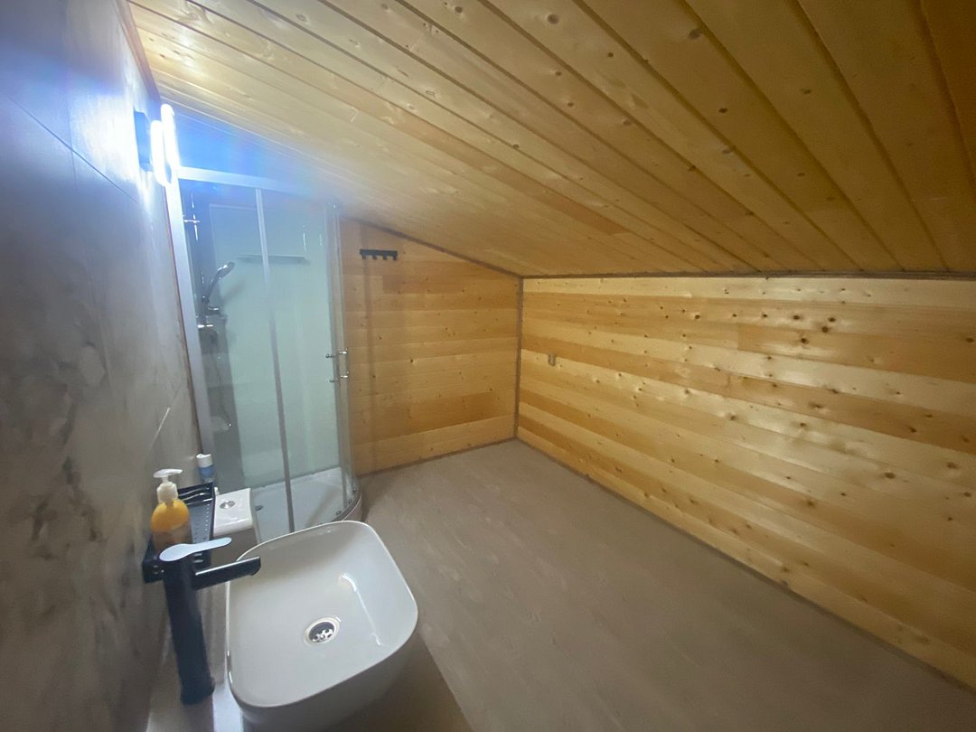 Люкс 4-местный 1-комнатный (с кухней)