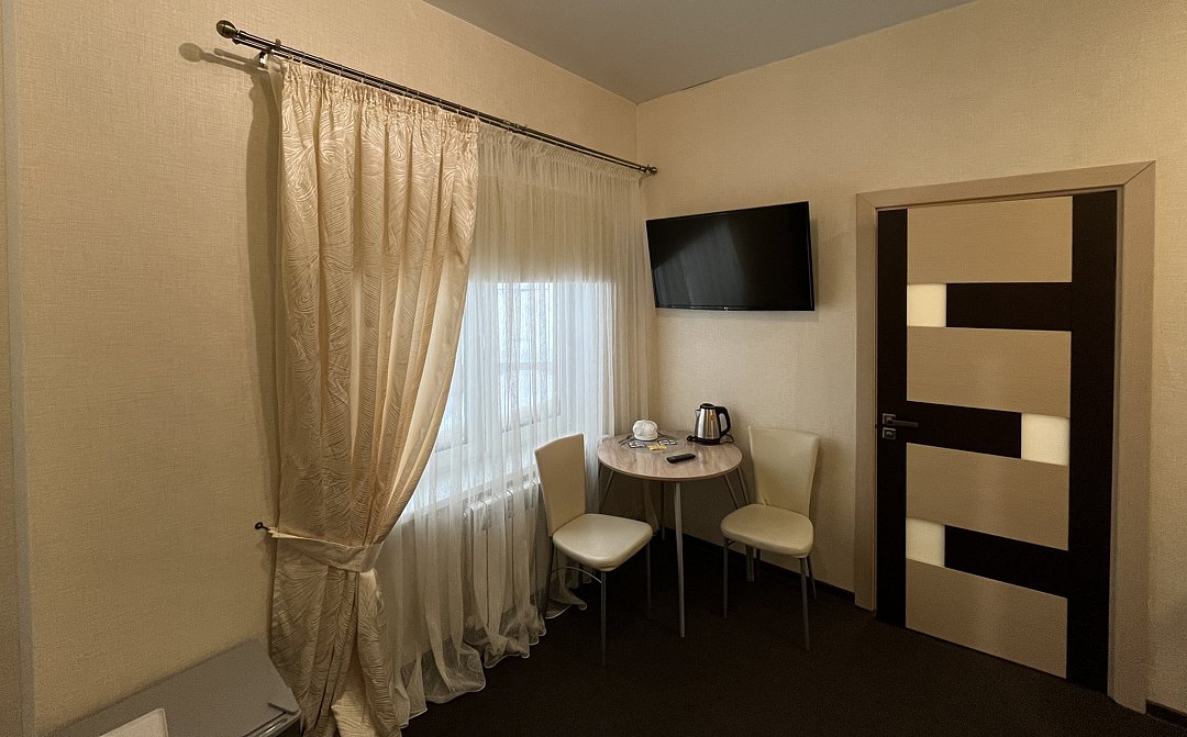 Люкс семейный 2-местный 2-комнатный