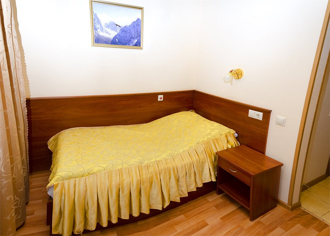 Стандартный 1-местный 1-комнатный (полной комплектации)