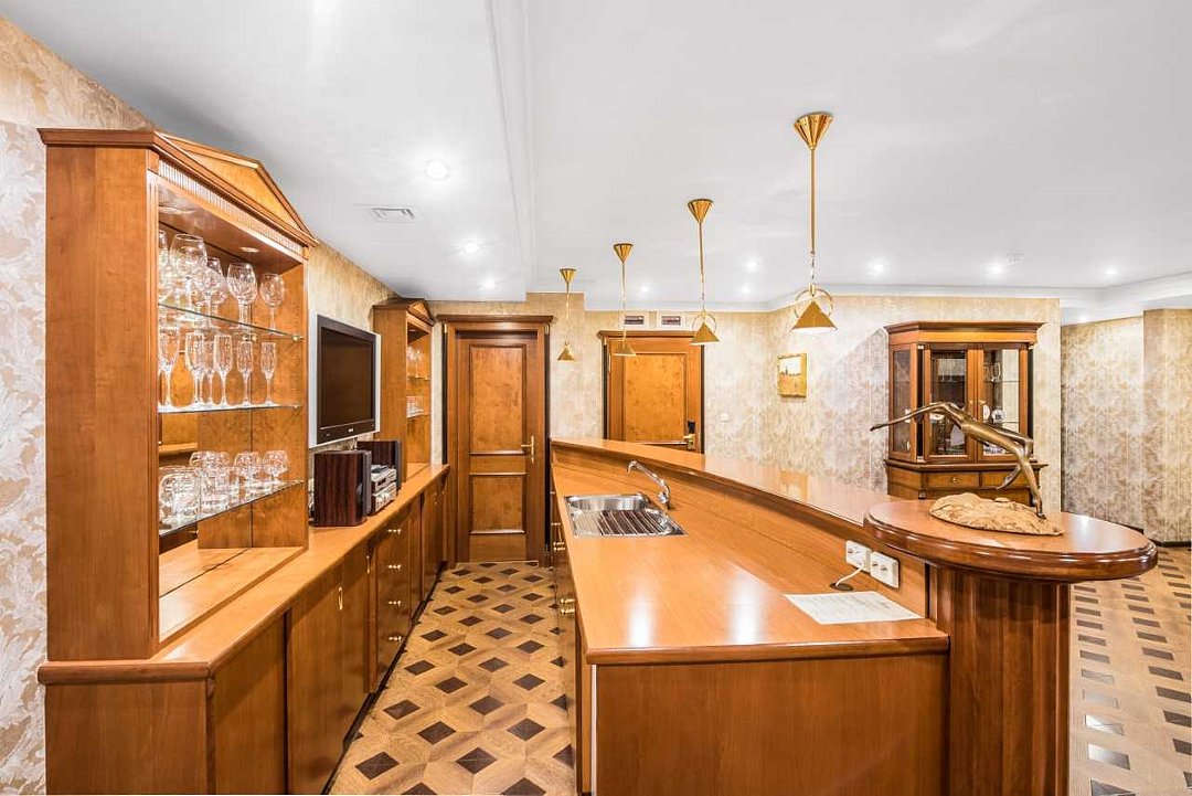 Апартаменты 2-местный 4-комнатный (Президентские)