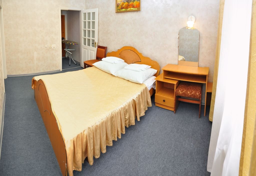 Стандартный 2-местный 2-комнатный 2 категории корп.1 (2К2м2к1)