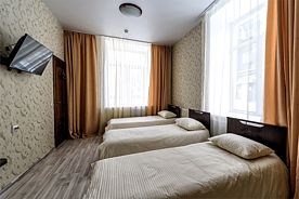 Трехместный номер с ванной, Гостиница Азия, Пермь