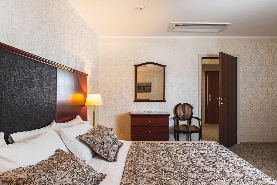 Люкс 2-местный 2-комнатный (Шереметьев)