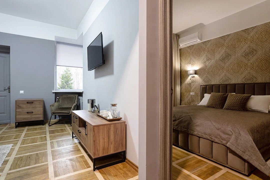 Люкс 2-местный 2-комнатный корпус №17