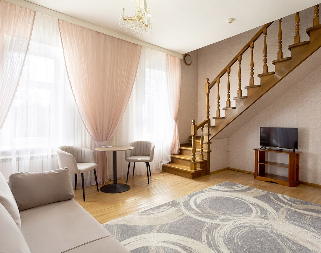 Люкс 2-местный 3-комнатный Винтаж