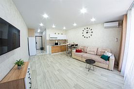 Жукова 156-512, Апартаменты RENT сервис, Омск