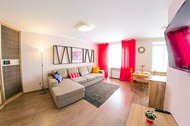 Пушкина 99, Апартаменты RENT сервис, Омск