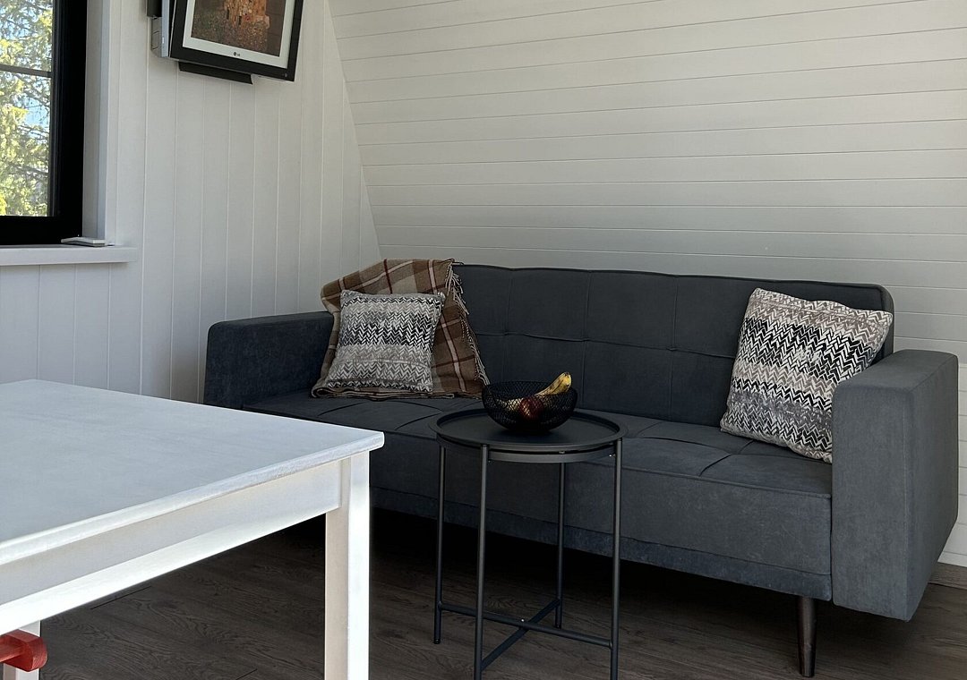 Барнхаус 2-местный (в соснах, с видом на озеро)