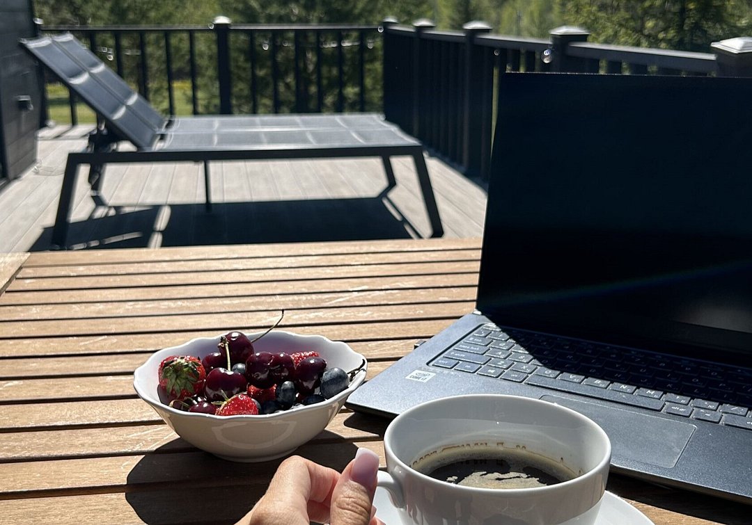 Барнхаус 2-местный (в соснах, с видом на озеро)