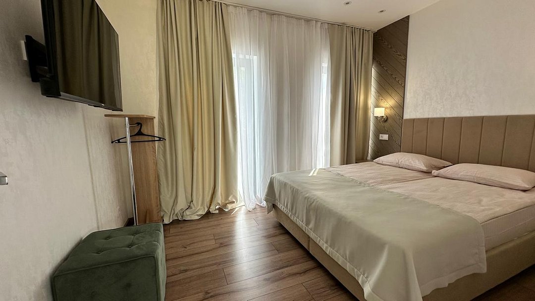 Домик 4-местный 3-комнатный 2-этажный