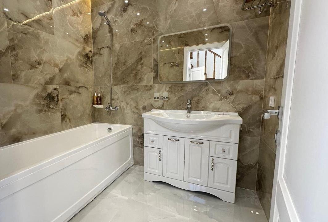 Домик 4-местный 3-комнатный 2-этажный