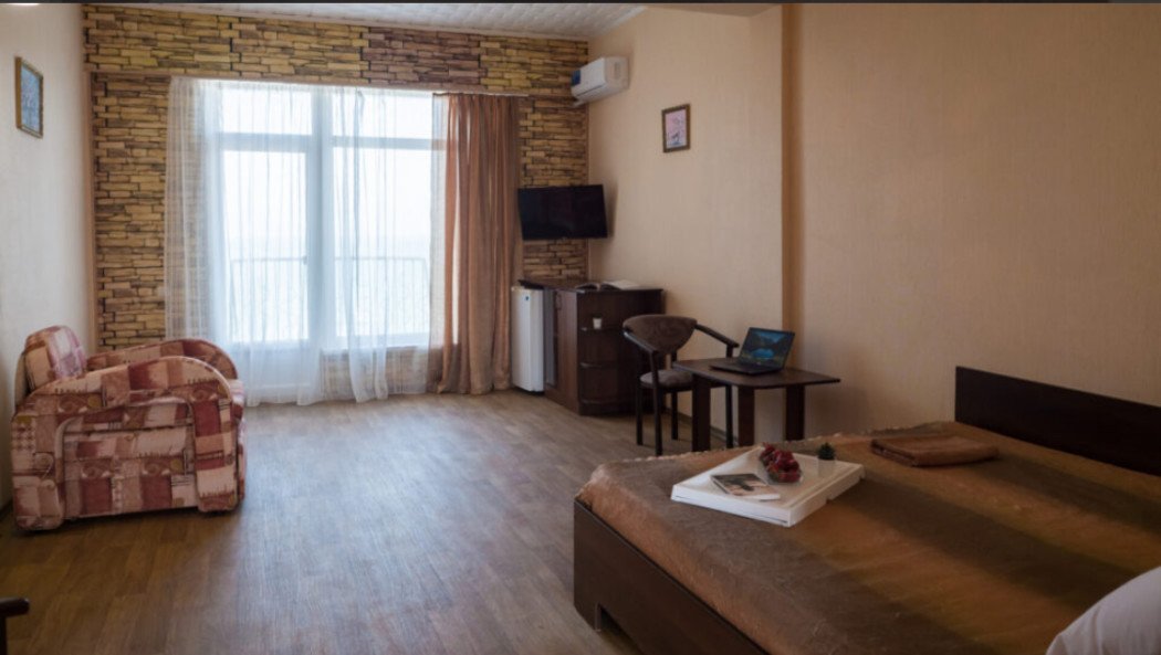 Делюкс 4-местный 1-комнатный (двухъярусный)