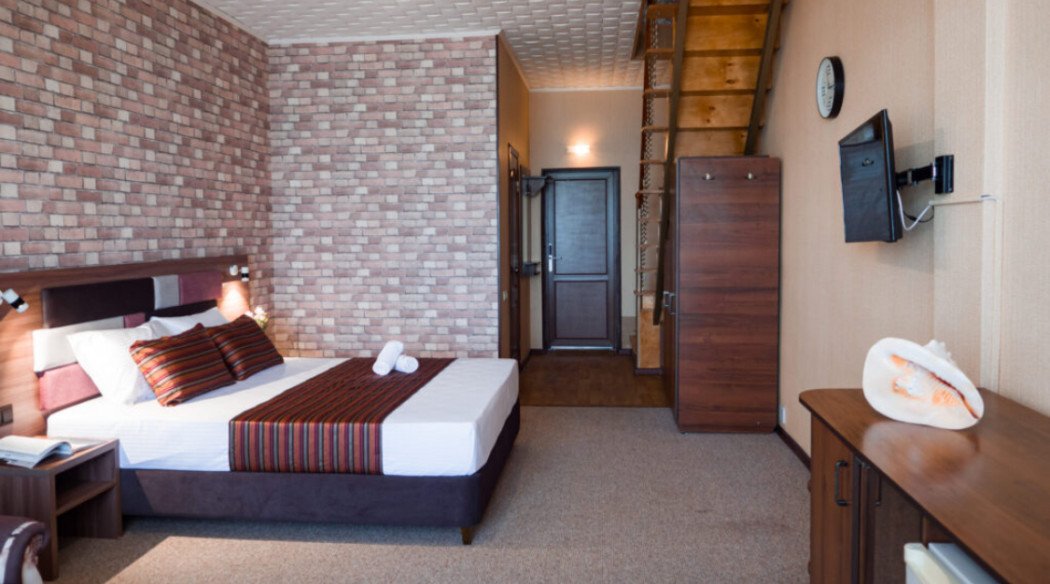 Люкс 4-местный 1-комнатный (двухъярусный)