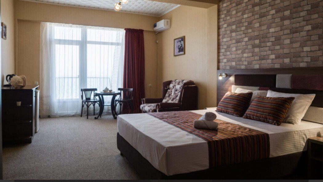 Люкс 4-местный 1-комнатный (двухъярусный)