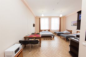 Апартаменты-студия 2003 27 м.кв.  с мини-кухней и санузлом.+79217269080.Уборка по запросу., Гостиница Корал, Петрозаводск