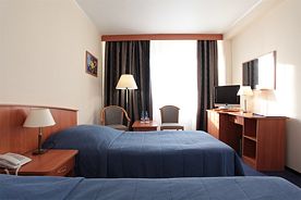 Стандарт двухместный плюс с двумя  кроватями - Гамма 3*, Брентон Клуб, Москва