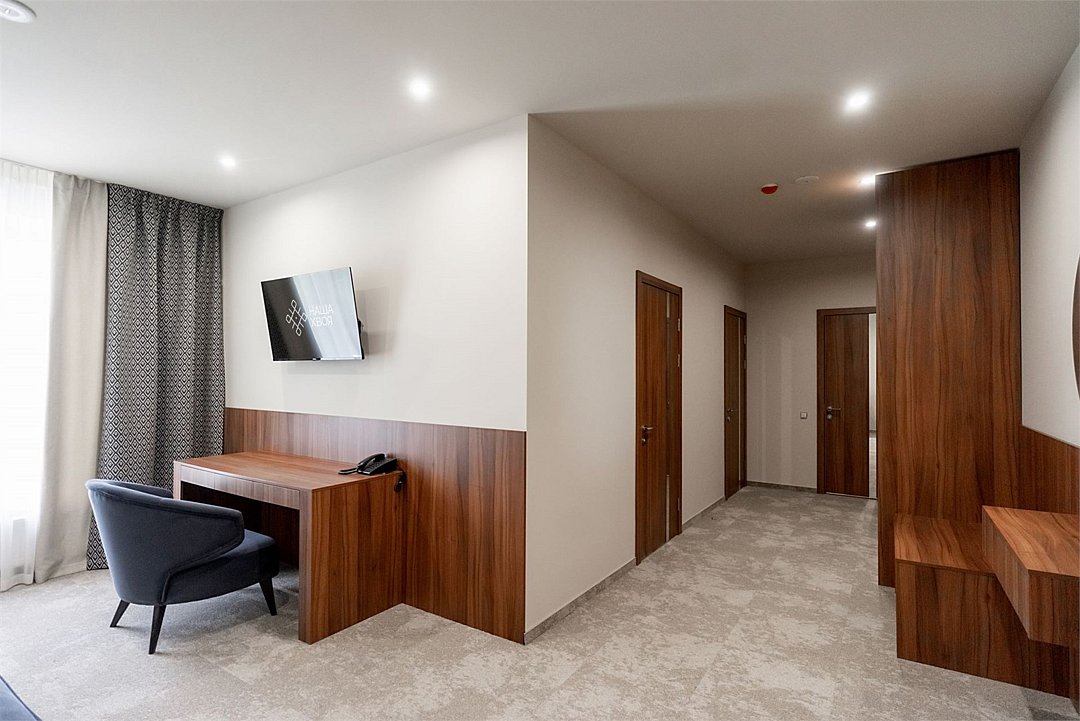 Сюит 4-местный 3-комнатный