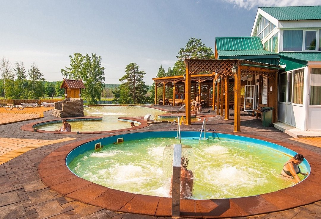 Открытый термальный бассейн | Аван, Тюменская область