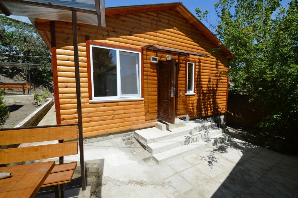 Домик 5-местный 2-комнатный (№41, А)