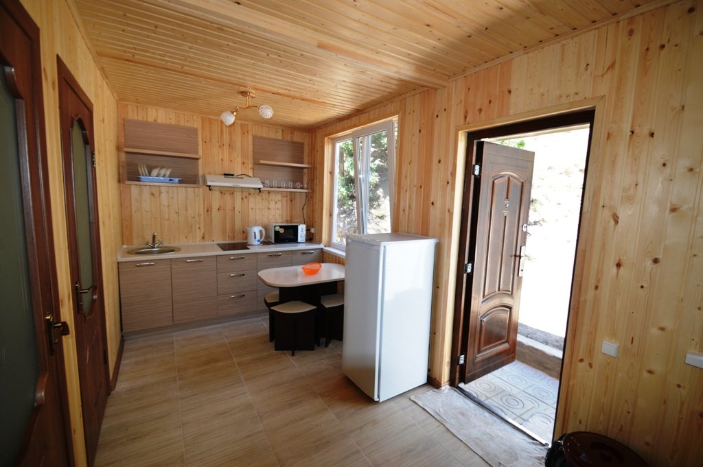 Домик 5-местный 2-комнатный (№41, А)