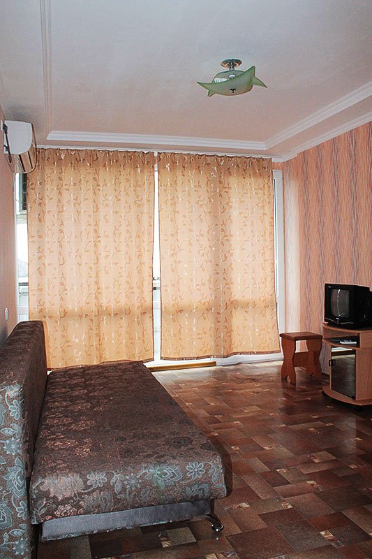 4-местный 2-комнатный