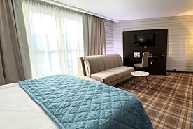 Deluxe Suite Plus, Отель Les Art Resort, Рузский район