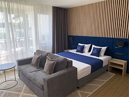 Студия Модерн с террасой, Апарт-отель SENSA ROOM, Екатеринбург
