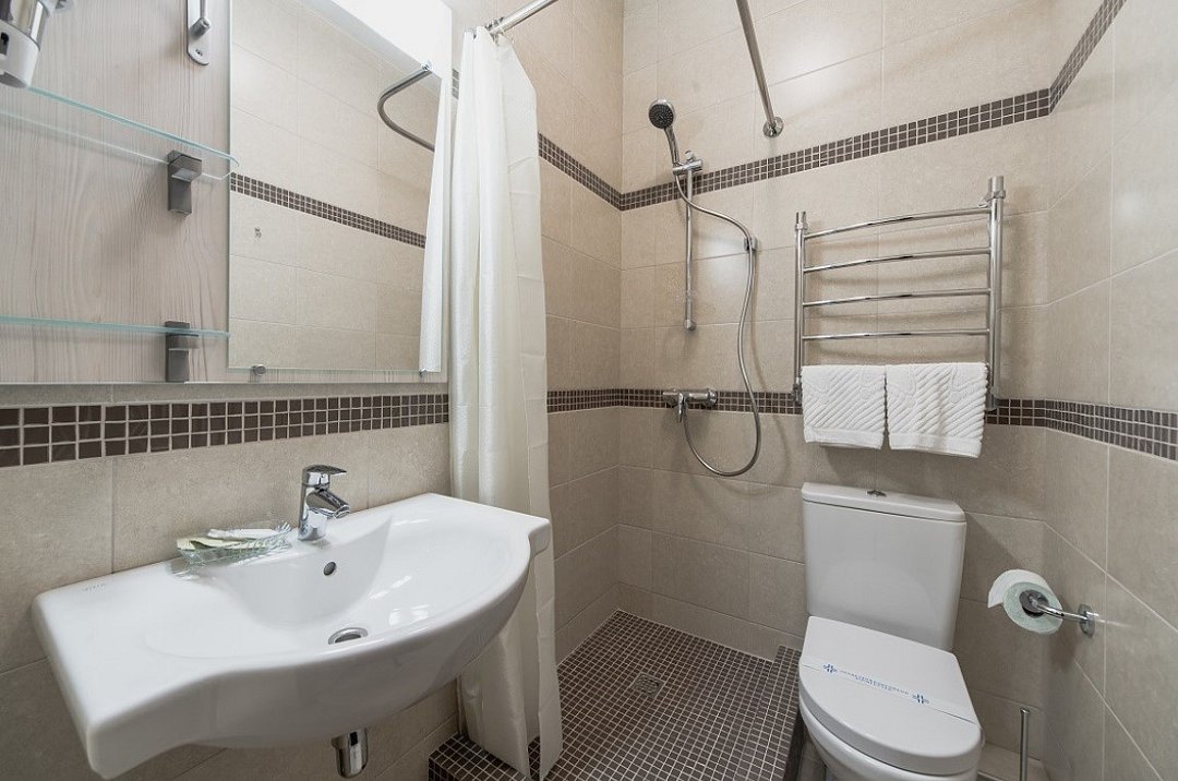 Комфорт 2-местный 1-комнатный (семейный с патио)