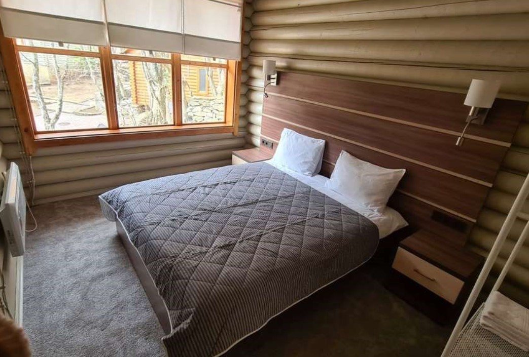 Коттедж 6-местный 3-комнатный (2-х этажный)