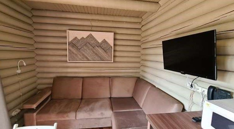 Коттедж 6-местный 3-комнатный (2-х этажный)