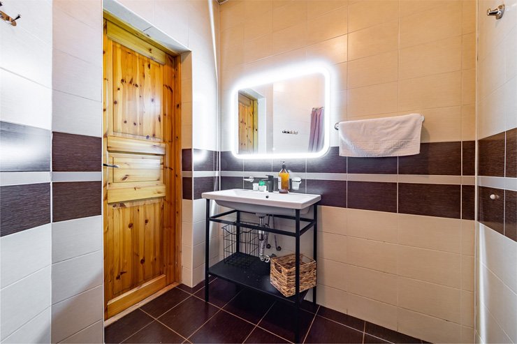 Коттедж 6-местный №5 (Семейный уют в сердце природы)