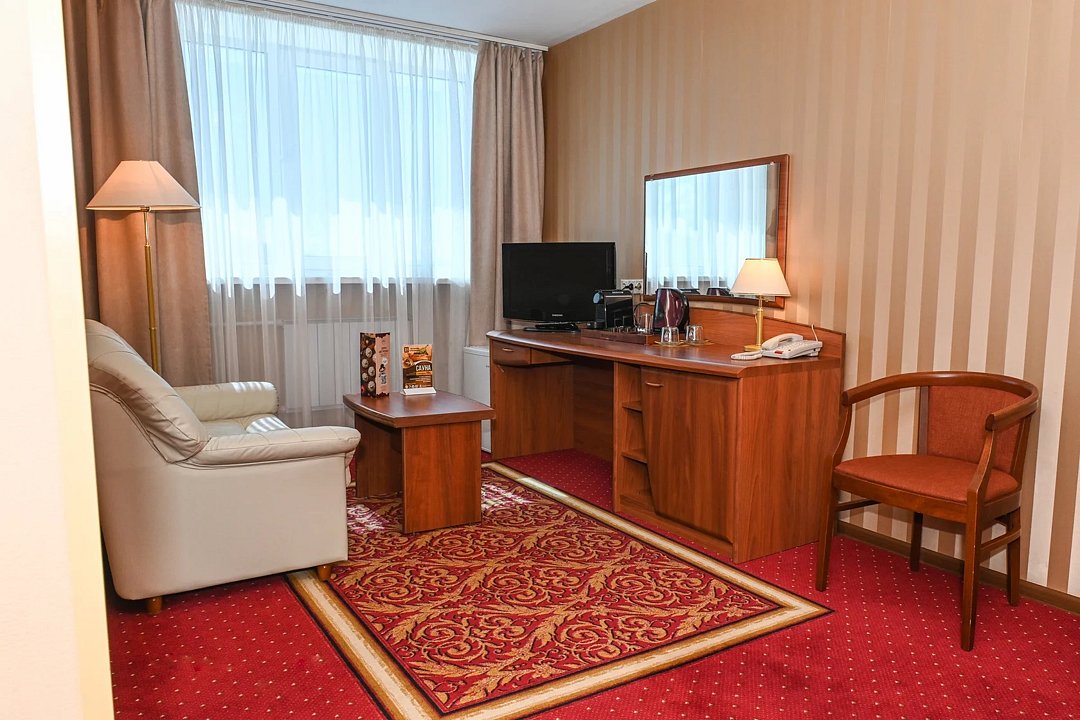 Люкс 2-местный 2-комнатный (TWIN)