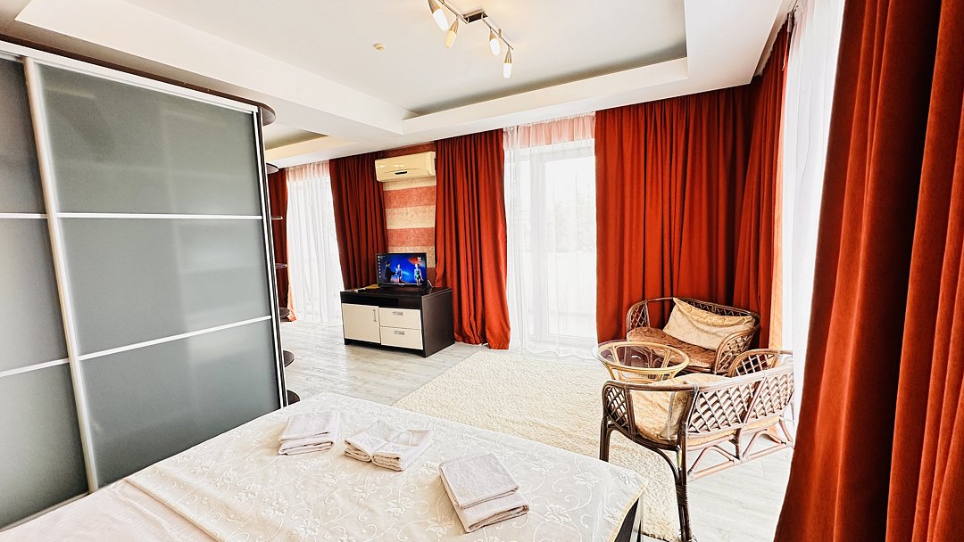 Люкс 2-местный 1-комнатный Red