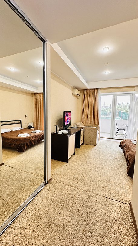 Стандартный 2-местный 1-комнатный (с балконом)