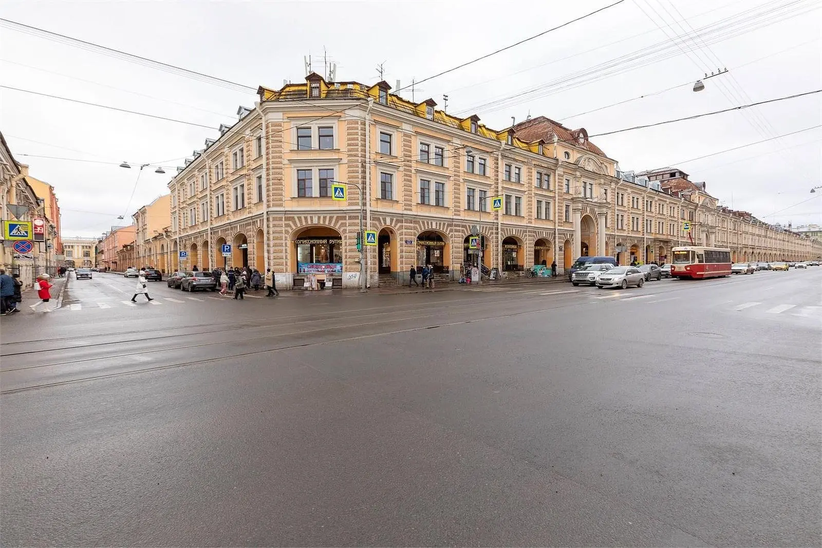 Апарт-отель Port Comfort by the Gostiny Dvor, Санкт-Петербург, Ленинградская область