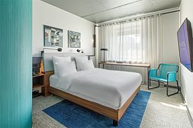 Стандартный номер - с двуспальной кроватью, Отель Novotel Владивосток, Владивосток