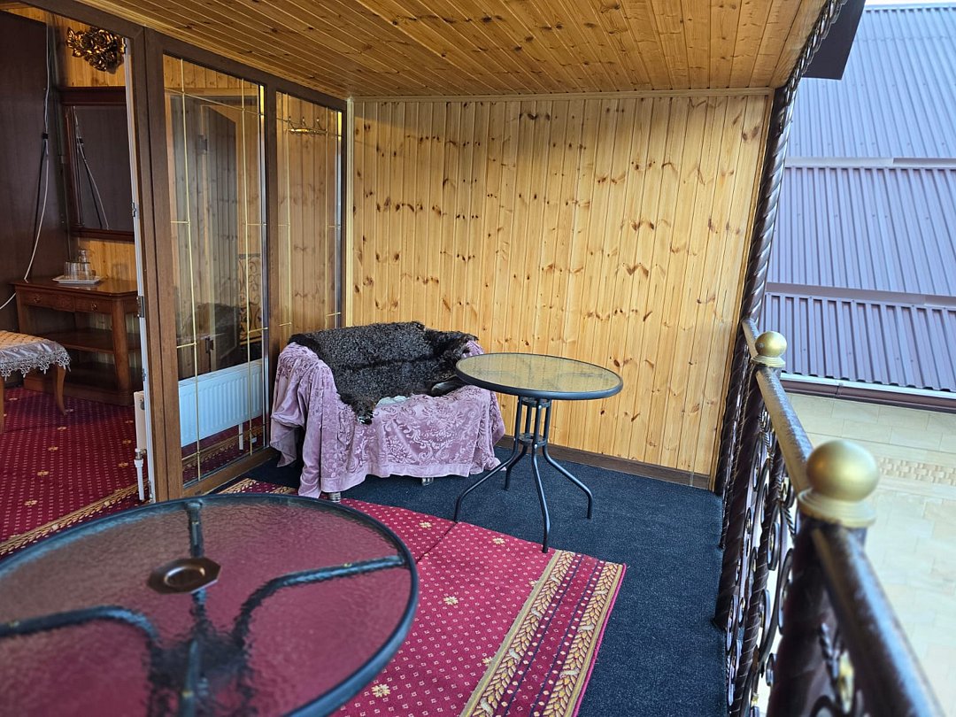 Люкс 3-местный 1-комнатный