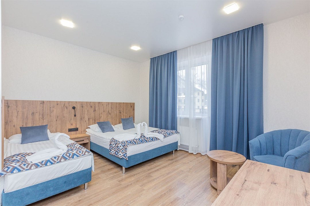 Номер 3-местный 1-комнатный (с балконом)