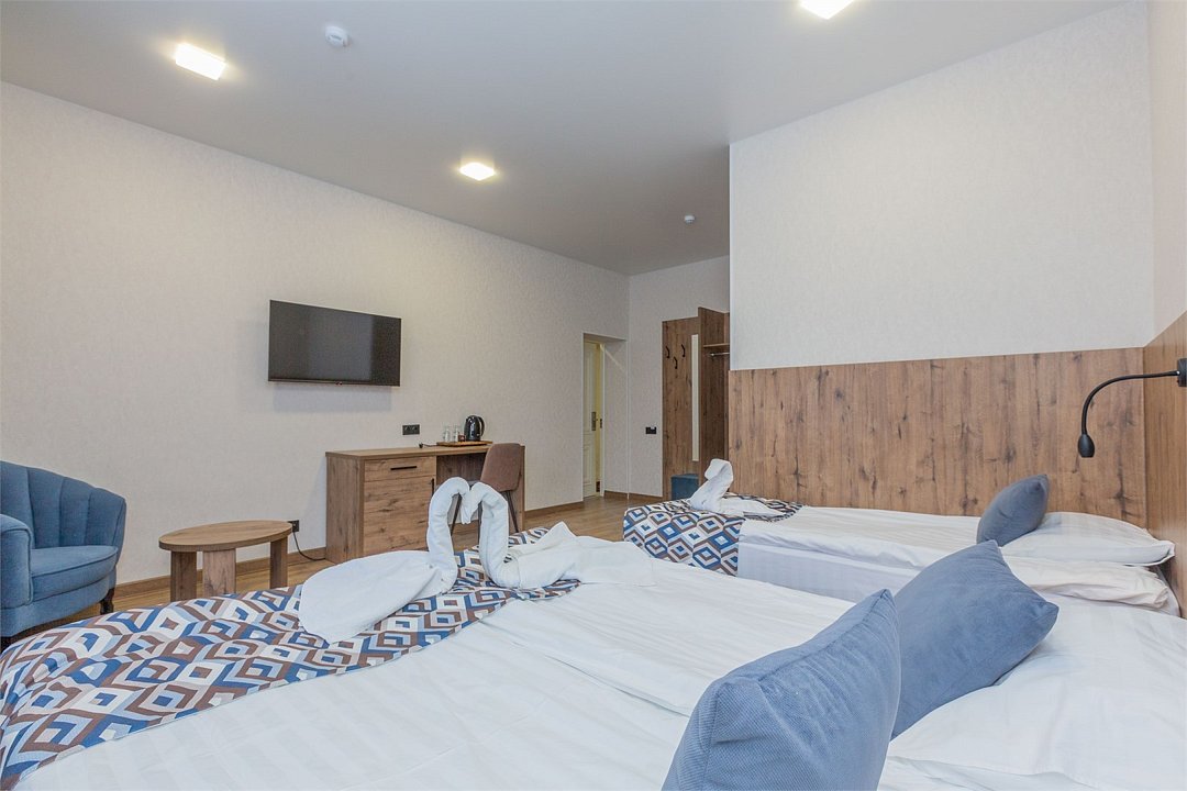 Номер 3-местный 1-комнатный (с балконом)