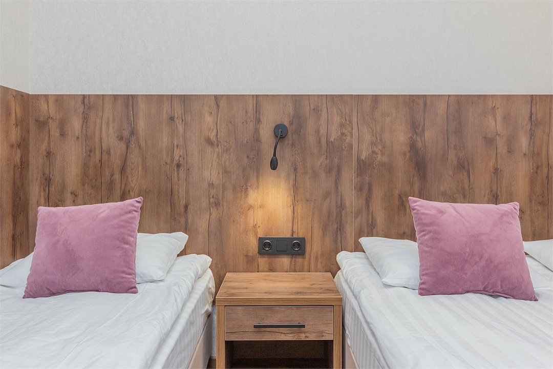 Номер 3-местный 1-комнатный (с балконом)