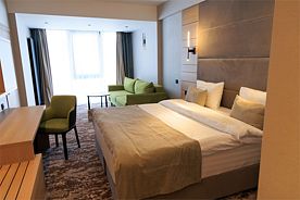 Коннект панорамный двухкомнатный с доп.местом, Отель 7Peaks Family Resort, Архыз