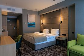 Стандарт панорамный с доп. местом, Отель 7Peaks Family Resort, Архыз