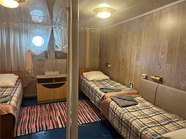 Эконом (Economy class room) / Трехместная каюта - нижняя палуба, База отдыха Аква отель Васильсурская Слобода, Лысая Гора