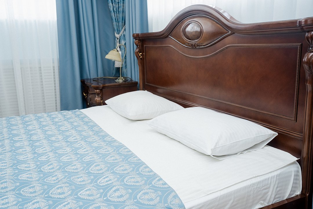 Люкс 2-местный 3-комнатный (Кабинет)