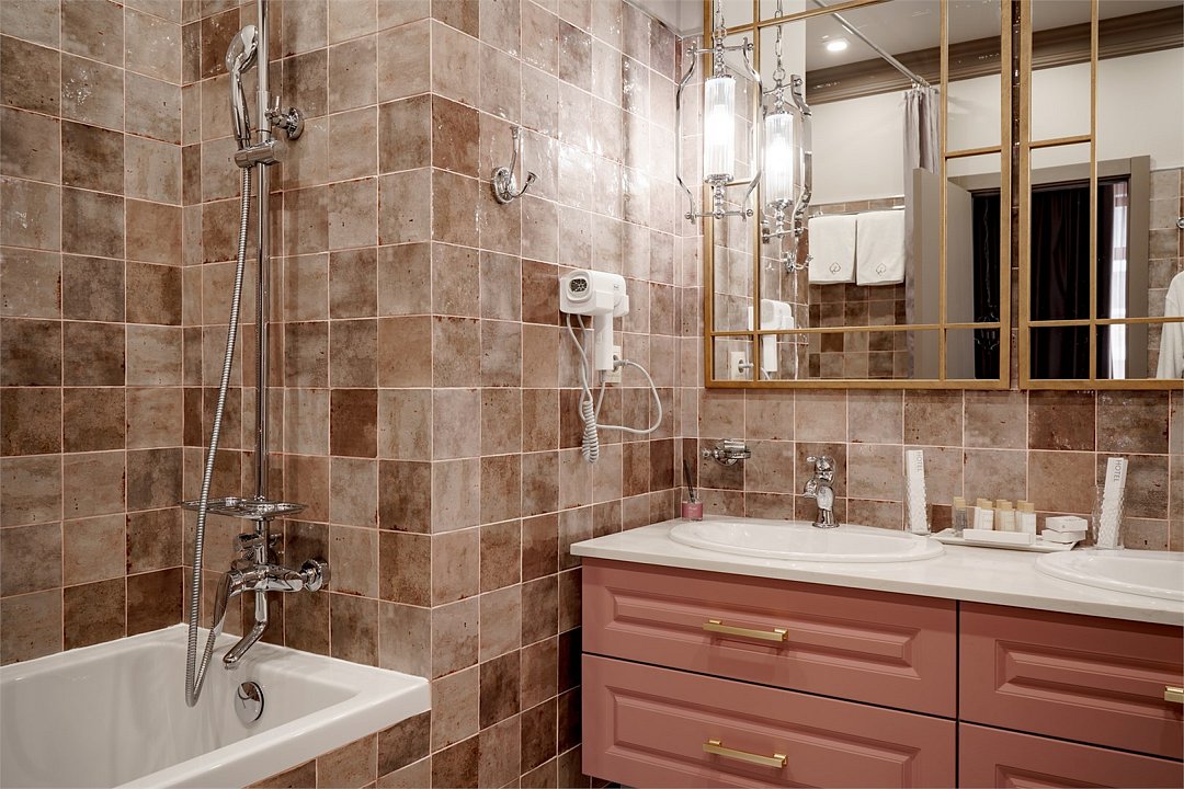 Люкс 2-местный 2-комнатный (Восточный)