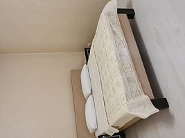 ПОЛУ ЛЮКС: двухкомнатный  пятиместный номер с одной двуспальной кроватью и  четырьмя раздельными кроватями, Гостиница Зама, Грозный